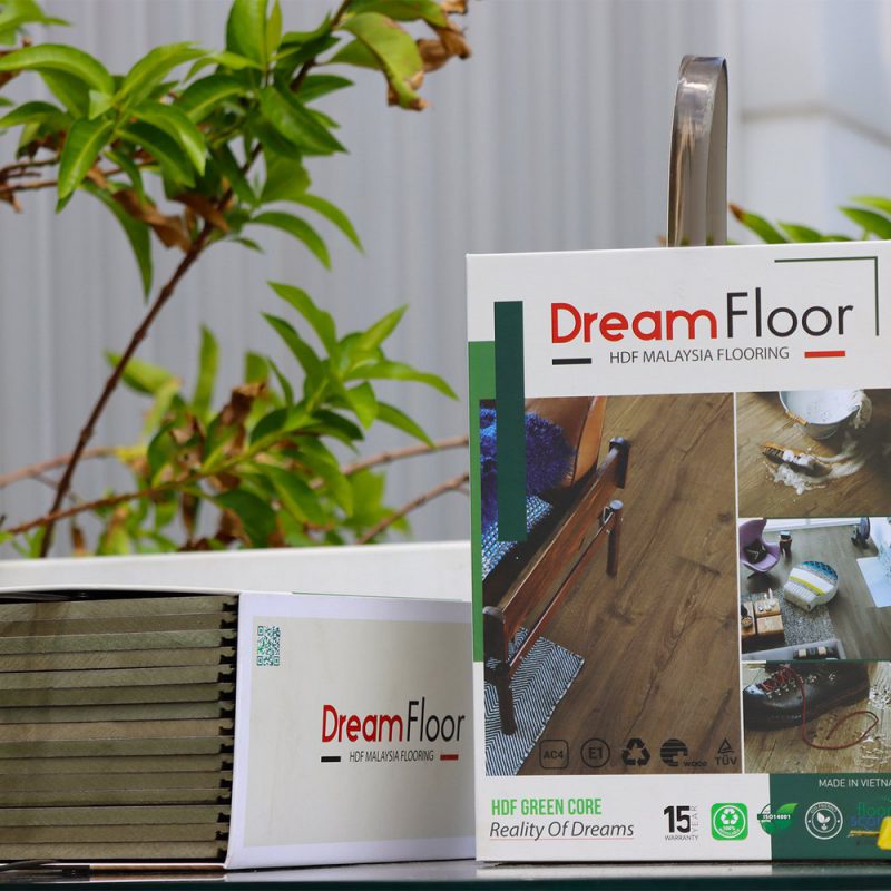 Hộp mẫu xách tay Dream Floor 8mm – Hoàng Gia Nam Việt
