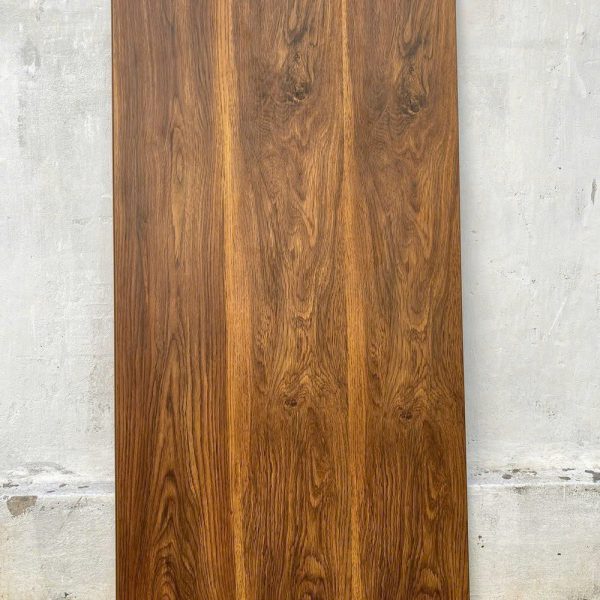 Sàn gỗ ShopHouse SH165 – ảnh trực diện mặt ván
