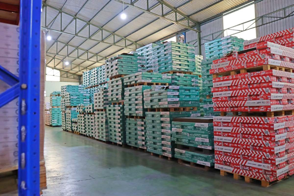 Hàng tồn kho sàn gỗ công nghiệp luôn sẵn sàng giao